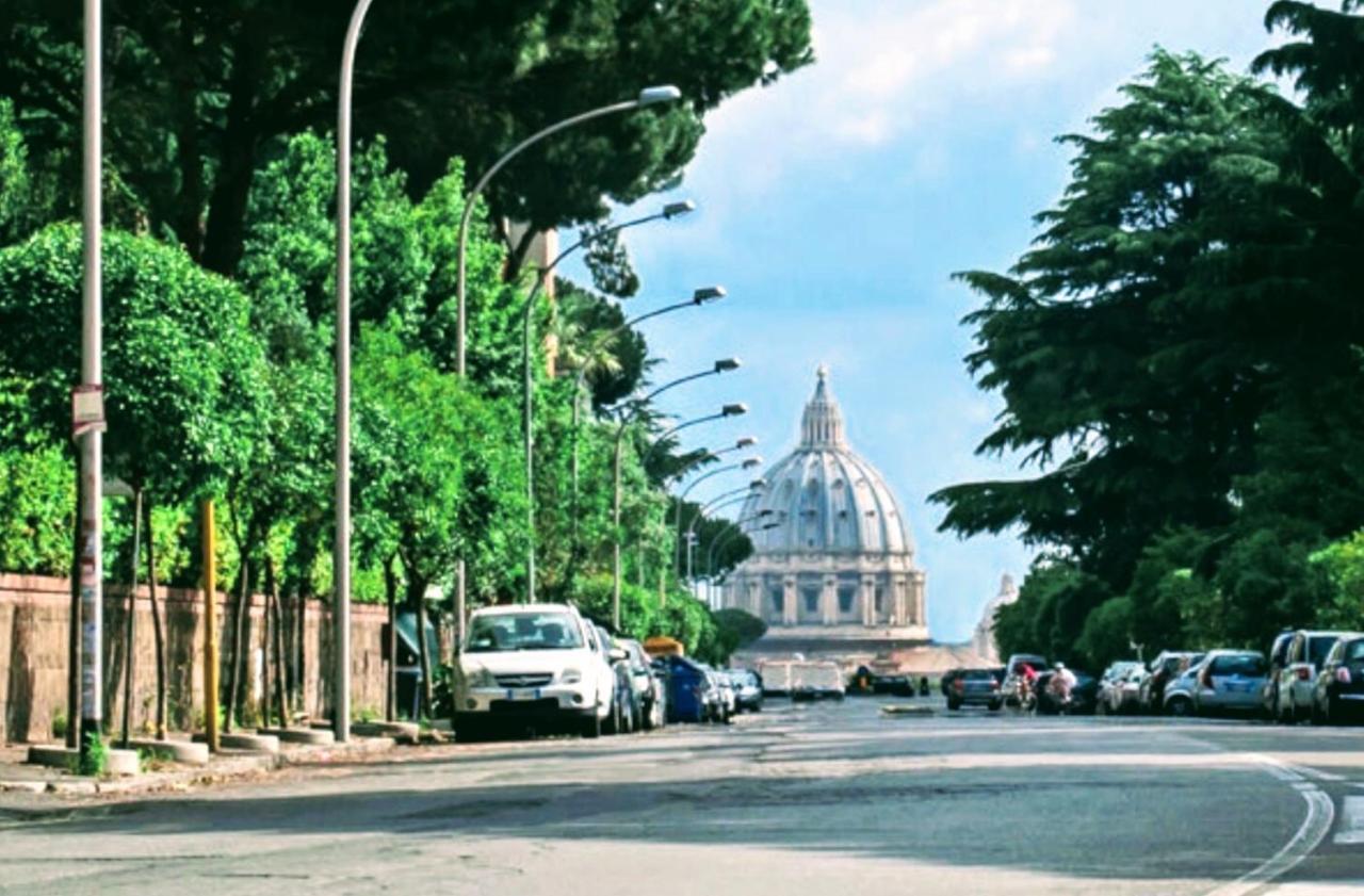 Vatican Area Piccolomini House Superattico Ristrutturato E Arredato Rom Exteriör bild